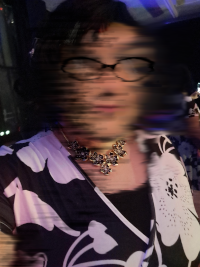 Nina-selfie-blur-sm.png